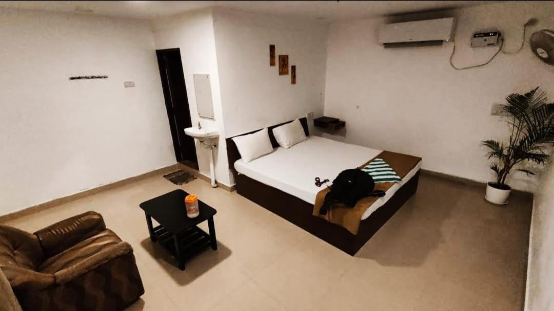 Olive Resort - Spacious 7 Bhk Ac Rooms With 1 Acre Garden, Swimming Pool And Outdoor Games Chennai Eksteriør billede